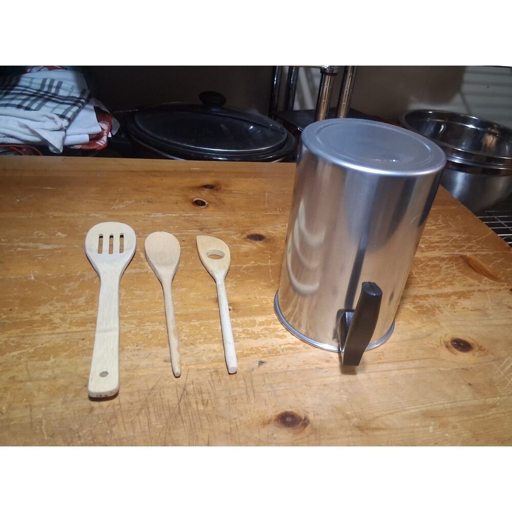 The Flaming Candle 1lb Pouring Melting Pot & Wooden Spatula Set Arts & Crafts - Picture 3 of 4